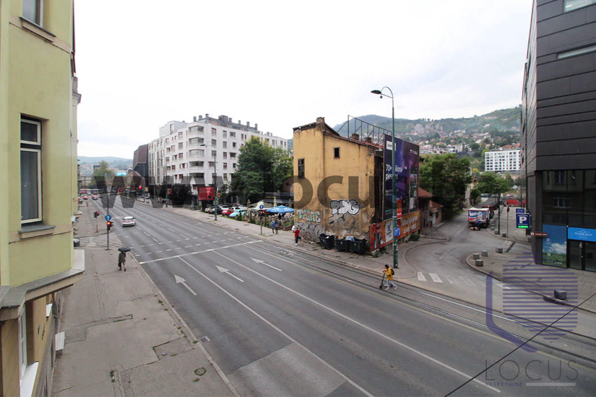 2.Pogled iz stana2.jpg